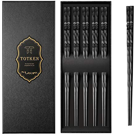 TOTKEN Essstäbchen, 5 Paar wiederverwendbare schwarze spülmaschinenfeste, rutschfeste Essstäbchen mit Geschenkbox (Vintage-Stil)