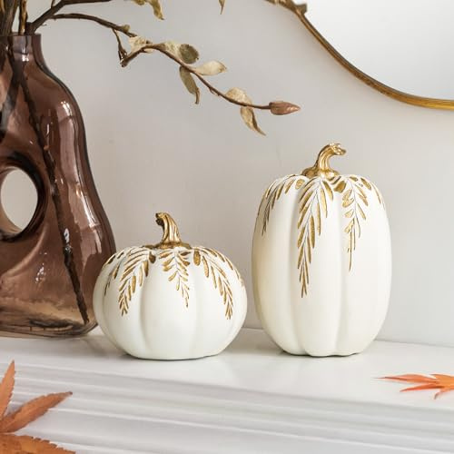 DN DECONATION Deko Kürbisse für Herbst 2er Set - Weiße Künstliche Kürbis mit Goldenem Blatt-Muster (18x11 cm & 12x13 cm) - aus Hochwertigem Kunstharz Herbstdeko Herbstdekorationen Halloween