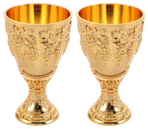Garneck 2 Stück Vintage Metall Pokal Goldfarben Zinklegierung Weinkelche Vielseitig Aus Mit Blumenmuster Mittelalterlicher Trinkkelch FüR Wein Whisky Cocktails Und Rituelle Zeremonien