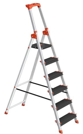 SONGMICS Leiter mit 6 Stufen, Aluleiter, 12 cm breite Stufen mit Riffelung, Anti-Rutsch-Füße, mit Handlauf, Werkzeugschale, bis 150 kg belastbar, schwarz-orange GLT06BK