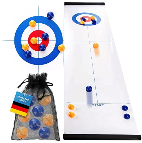 all Kids United® Mini Curling Tischspiel 120x30 cm Shuffleboard Set | Olympia-Spaß für zu Hause, schnelles Tischcurling Spiel, Eisstockschießen auf 120x30cm Matte, Familienspiel für alle.