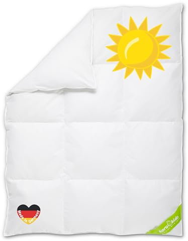 Koru Kids® Kinder Daunendecke 100 x 135 cm – 100% Daunenflug, Daunen und Anderen Elementen – Kinderbettdecke – Baby Bettdecke – bis 60 Grad Waschbar – Baumwolle – Weiß – Made in Germany