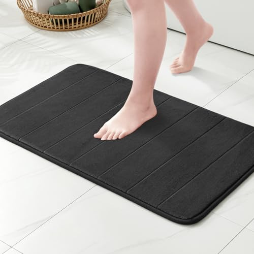 MIULEE Badematte Memoryschaum Badezimmerteppich Wasserabsorbierend Badteppich Toilette mit Ausschnitt Badvorleger rutschfest Waschbar für Toilette 45x45cm Schwarz