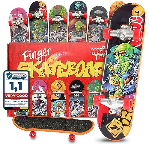 Magicat Stylische Finger Skateboards im 6er Set I Mitgebsel für Kinder ab 3 | Weltraum Design mit Alien und Astronaut I Give Aways für Halloween und Party
