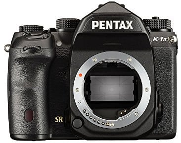 PENTAX K-1 Mark II Digitale Spiegelreflexkamera: 36,4 MP hochauflösende KB-Vollformat Digitalkamera, 5 Achsen, 5-stufige Bildstabilisation (Shake Reduction II) Wetterfeste Konstruktion Staubdicht