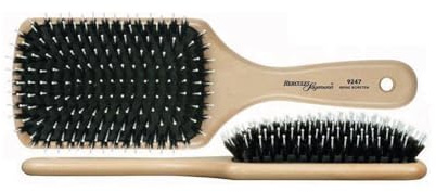 HERCULES SÄGEMANN - Paddle Brush, 11-reihig | Haarpflegebürste aus Holz zum Entwirren, mit Wildschweinborsten und Polyamidstiften mit kleinen Kugelköpfen für gesundes Haar | Farbe: Helles Holz