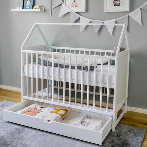 Kids Collective Babybett Beistellbett Kinderbett 60x120 cm mit Schublade Hausbett Baby Bett 120x60 cm weiß mit Schublade höhenverstellbar und umbaubar für Junge Mädchen von Geburt bis 3. Lebensjahr
