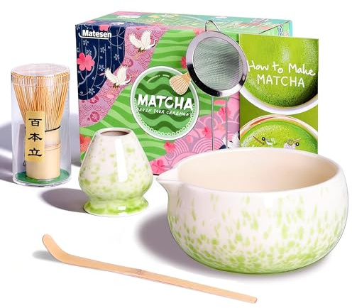 Matesen Matcha Set Beige Grün, 5-teiliges Matcha Besen Set,Premium Starter Set für Anfänger, Matcha Tee Set mit Sieb Chawan und Besen, Zubehör für das Matcha Tea Set Green/Rosa/Pink/Black